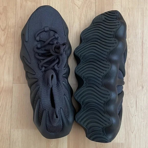 adidas Yeezy 450 Utility Black size 8 - Picture 4 of 5